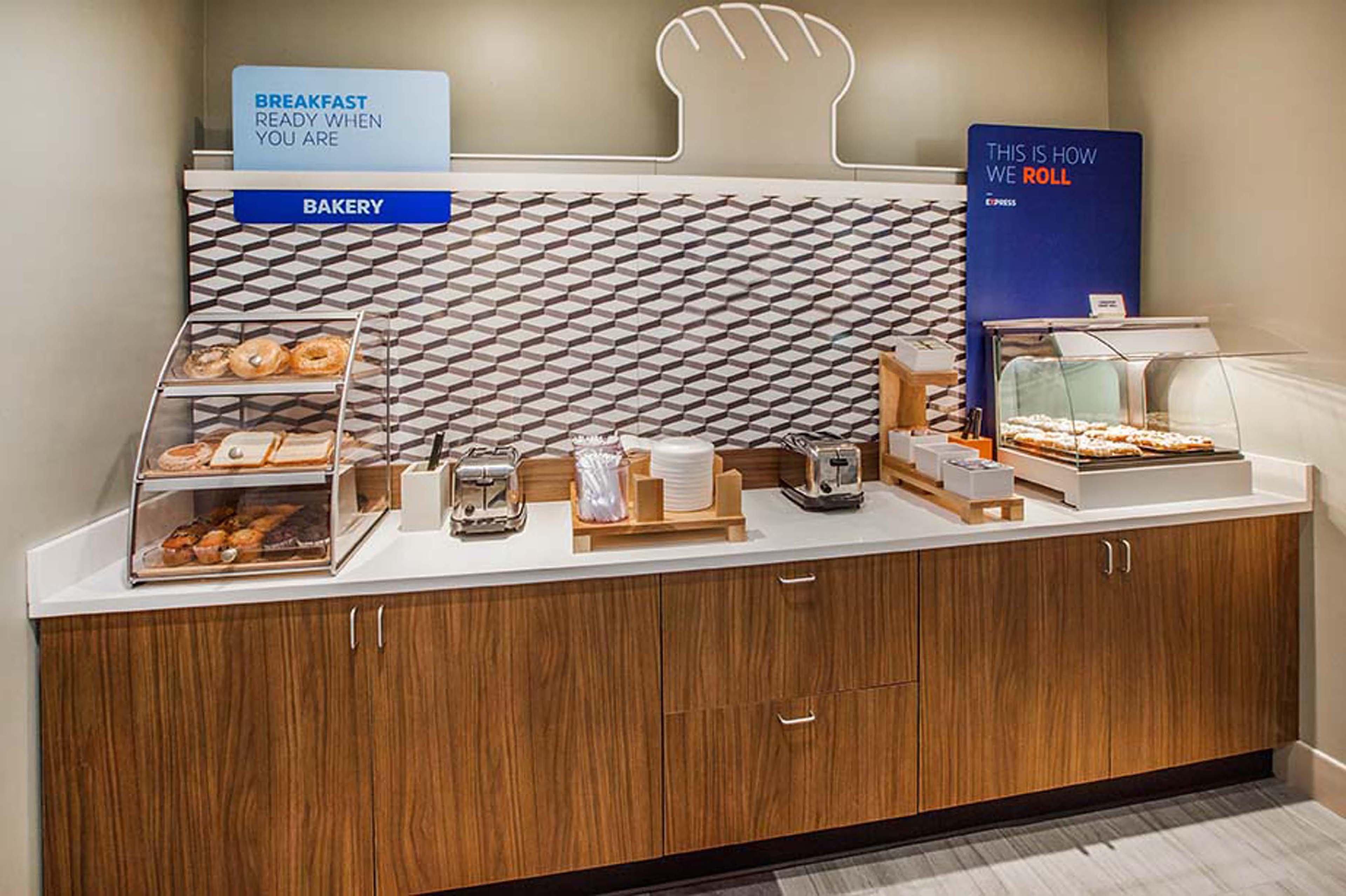 Holiday Inn Express & Suites Tilton By Ihg מראה חיצוני תמונה
