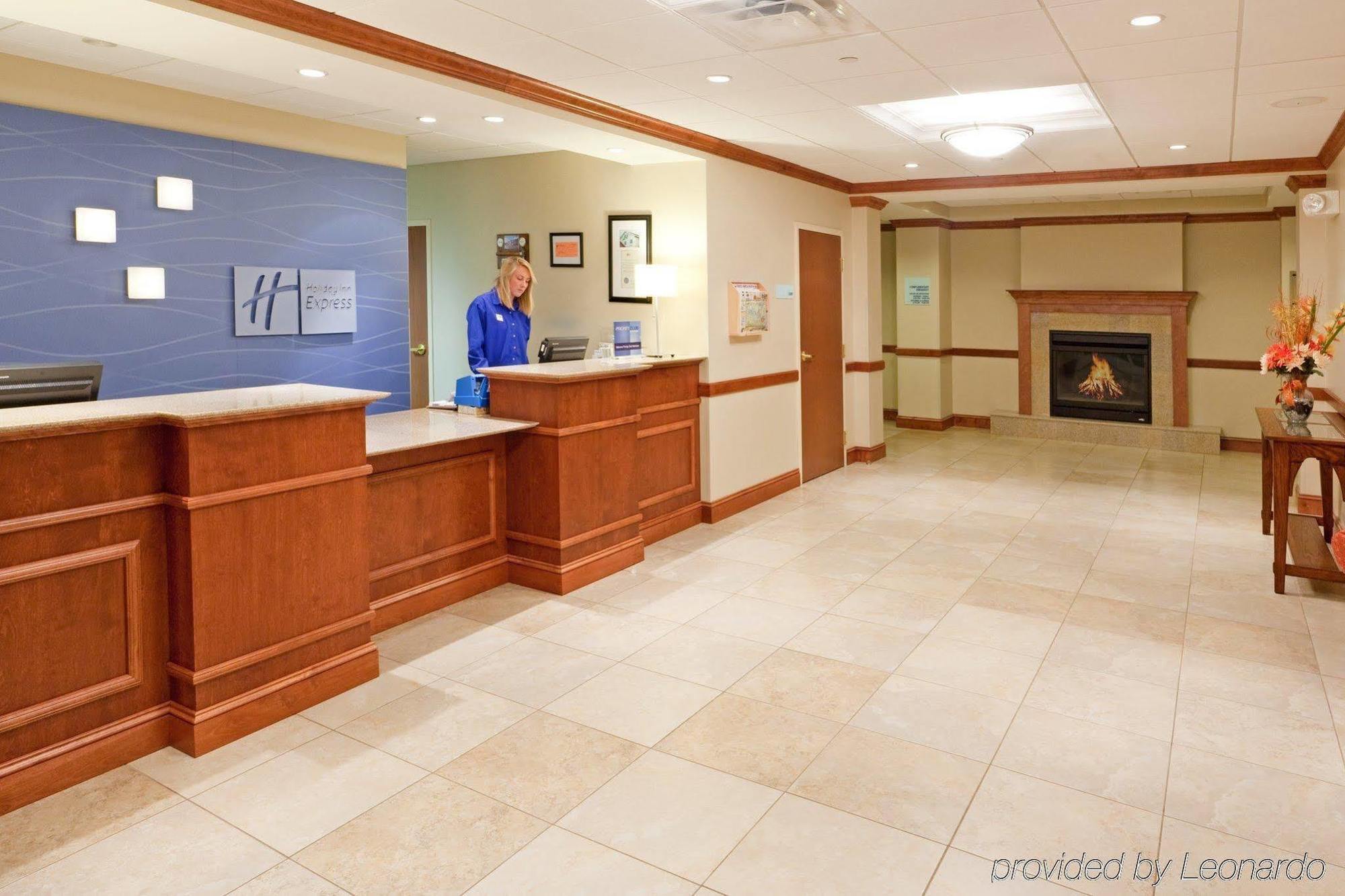 Holiday Inn Express & Suites Tilton By Ihg מראה פנימי תמונה